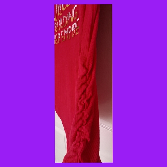 Red Top - Picture 3 of 4